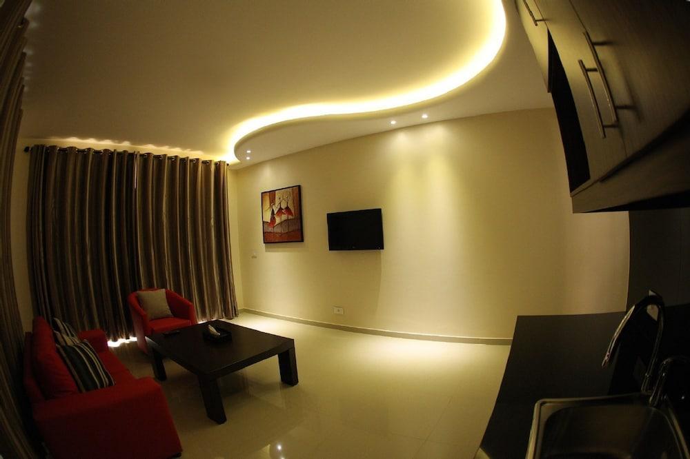 Jounieh Suites Boutique Hotel Exterior photo